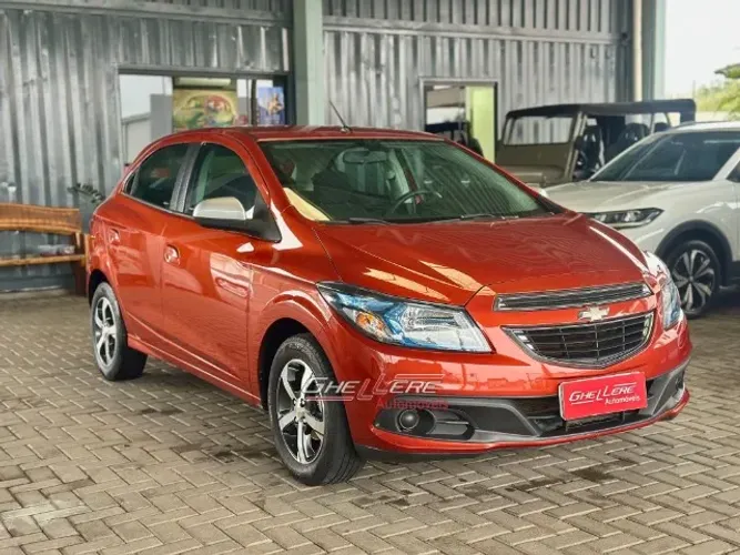 Chevrolet Onix Hatch Lollapalooza 1.0 8V Flex Power Mec. 4P 2014