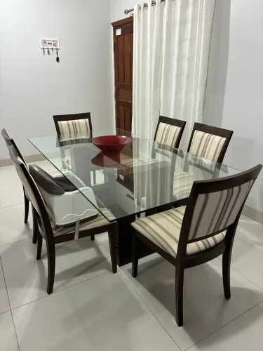 Mesa com Cadeiras e Buffet/ Comprado na loja- Móveis Casa Verde