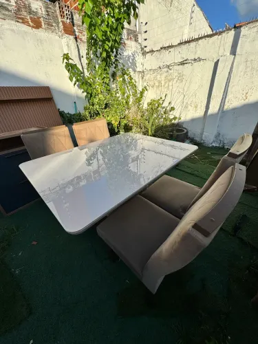Mesa tampo de vidro 4 cadeiras 100% MDF