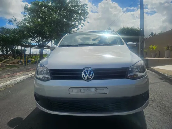 Volkswagen Fox 1.6 MI Total Flex 8V 5P 2013