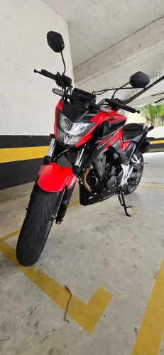 CB Twister 300f 2024 (MUITO NOVA)
