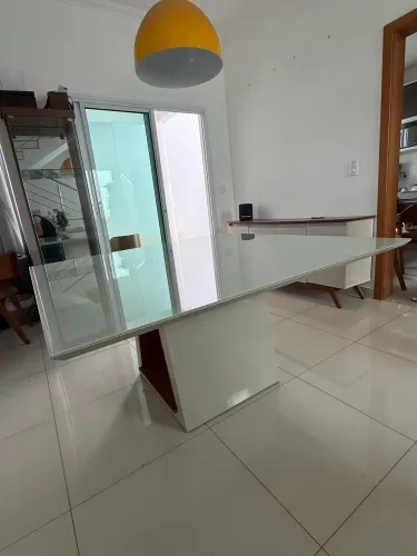 Mesa de Jantar Alto Padrão - 1,50 x 1,50 | 6 a 8 Lugares