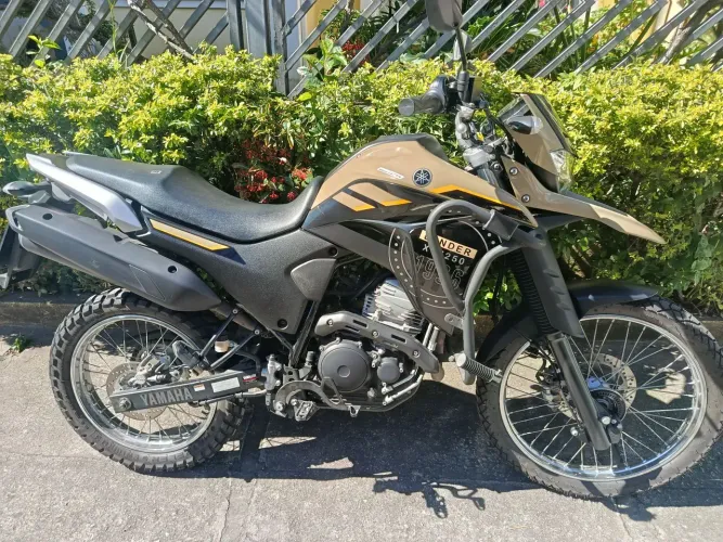Lander 250 2023 Muito Nova