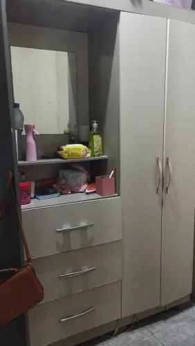 Guarda roupa solteiro