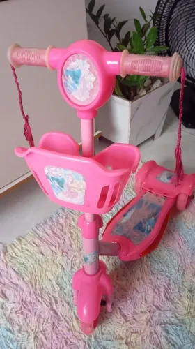 Vendo patinete rosa