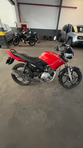 Moto muito nova