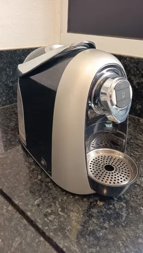Cafeteira de cápsulas 3 corações modo