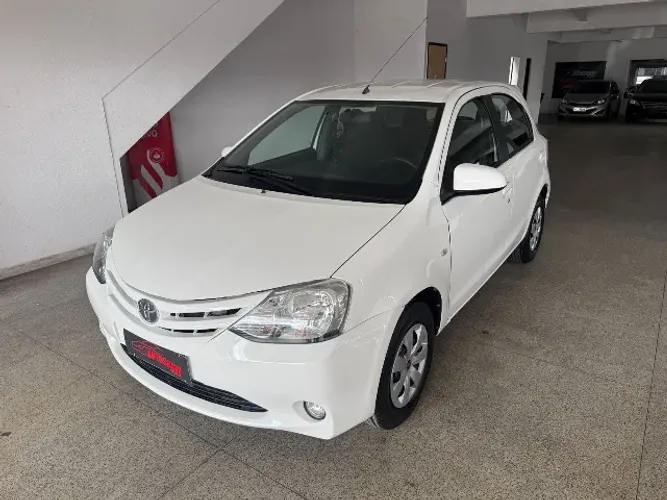 Toyota Etios X 1.3 Flex 16V 5P Mec. 2016