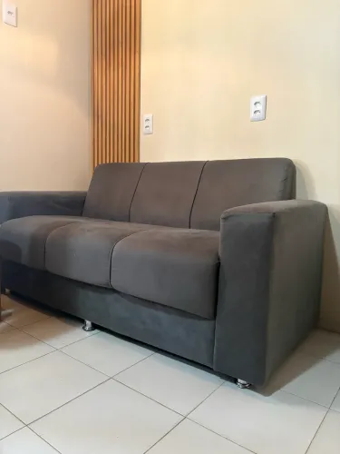 Sofá minimalista