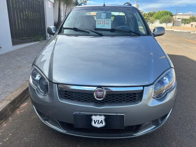 Fiat Strada Trekking 1.6 16V Flex CD 2013