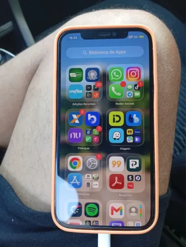 iPhone 
