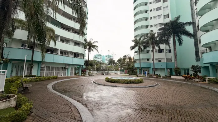 Vendo apartamento de 80 metros quadrados na Barra da Tijuca