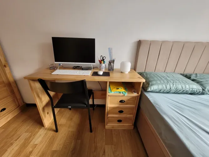 Mesa de escritório (escrivaninha)