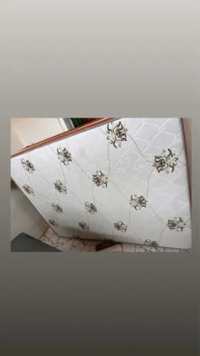 Cama box semi nova 