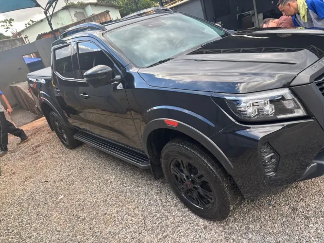 Nissan Frontier Pro4x CD 4X4 2.3 Bi-TB Die. AUT 2024