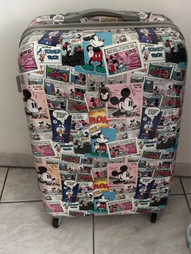 Mala 23kg de viagem (média) 