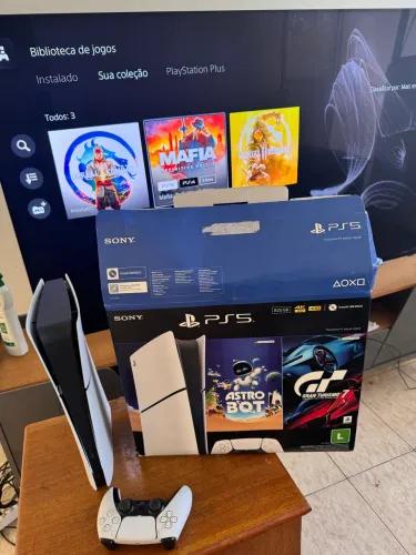 Ps5 slim + 3 jogos
