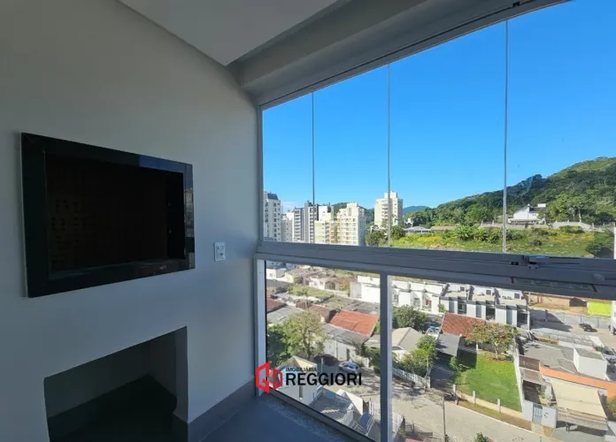LOCAÇÃO CAMBORIU 2 DORM. 1VAGA, CHURRASQUEIRA