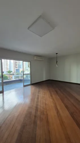 Ed. Piaget - 144m² - 3/4 (1 suíte) Gabinete - 2 vgs - R$ 5.000,00 todas às taxas inclusas