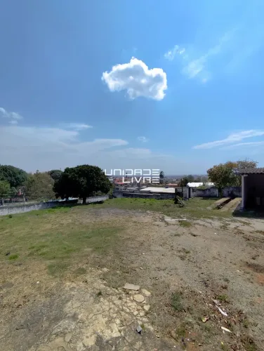 Terreno à Venda em Suzano