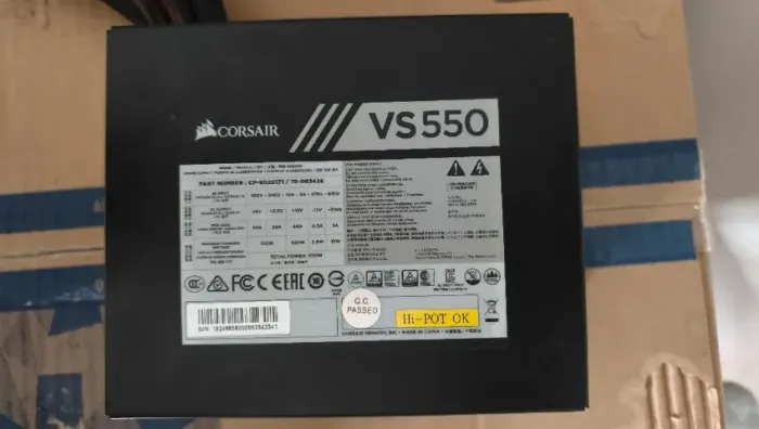 Fonte Corsair VS550