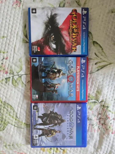TRILOGIA GOD OF WAR PS4