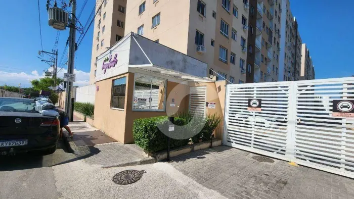 Apartamento à venda, 52 m² por R$ 175.000,00 - Vista Alegre - São Gonçalo/RJ