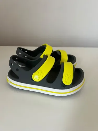 Sandália Crocs Infantil Original - Cinza e Amarelo Neon | Estado de Nova