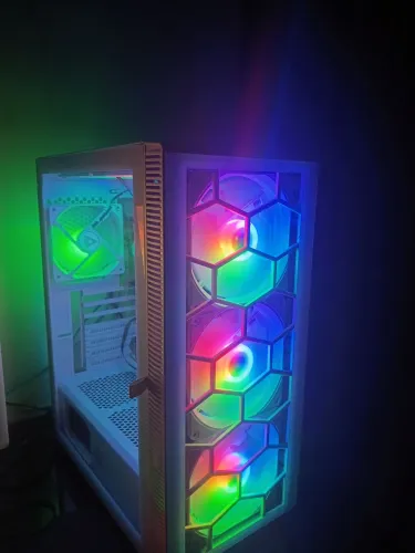 Pc gamer i5 9400, 16 de ram, 1tb SSD, 600w