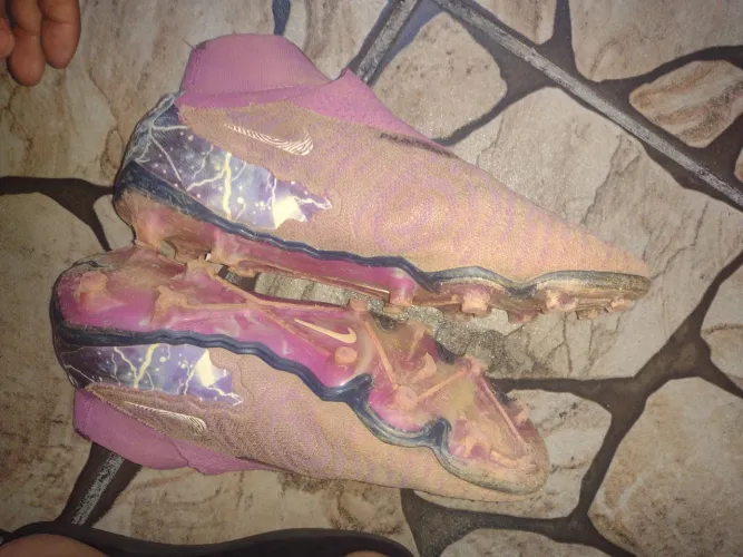 Chuteira Nike 40