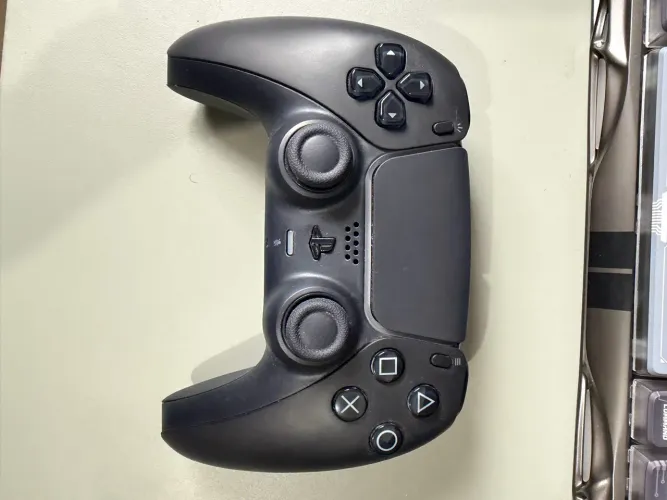 Controle Playstation 5.