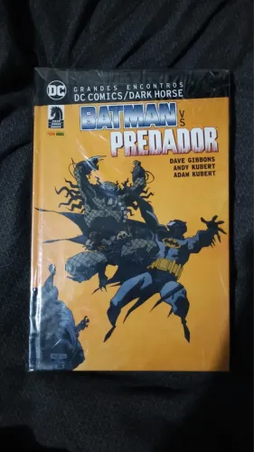 HQ Batman vs Predador ( Grandes Encontros DC Comics / Dark Horse )