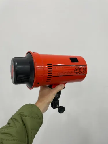 Flash MAKO Compact 400w