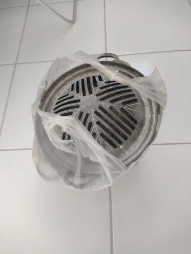 Capacete para Gêngis Kham