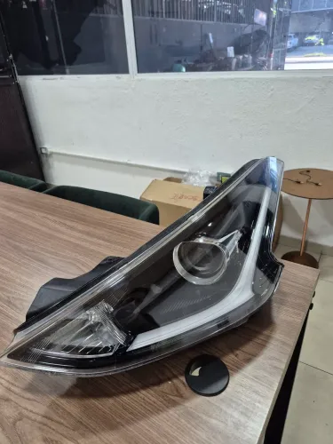 Farol hb20 2020 a 2023 com led