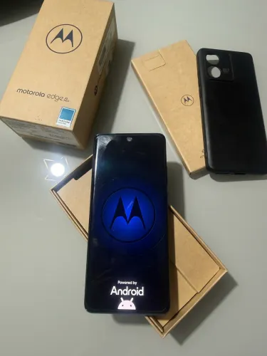 VENDO CELULAR MOTOROLA