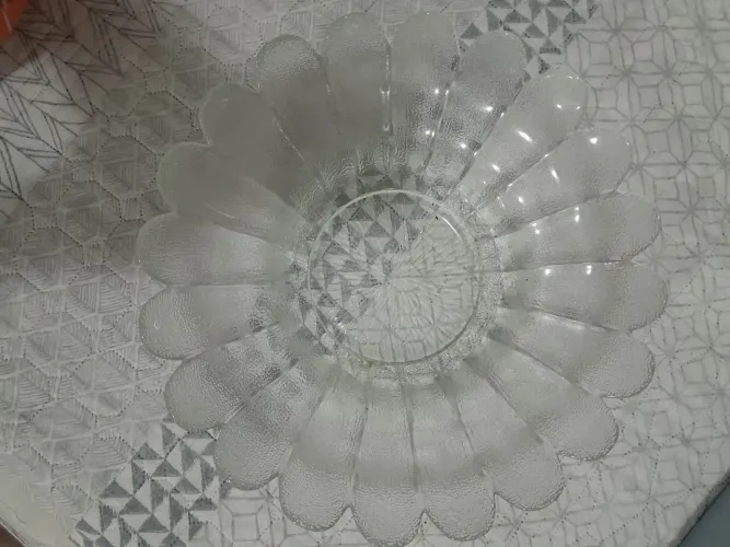 Saladeira ou centro de mesa de vidro