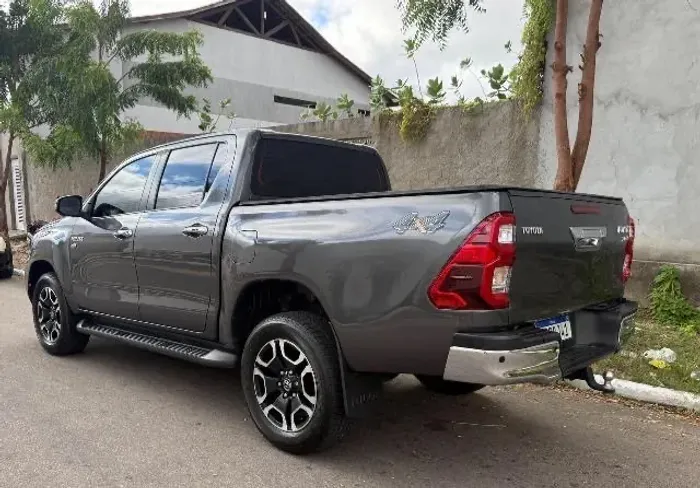 Toyota Hilux CD SRX 4X4 2.8 TDI 16V Diesel Aut. 2021