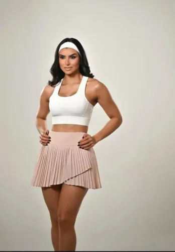 Short saia