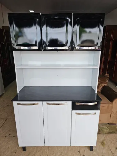 Armário de cozinha usado