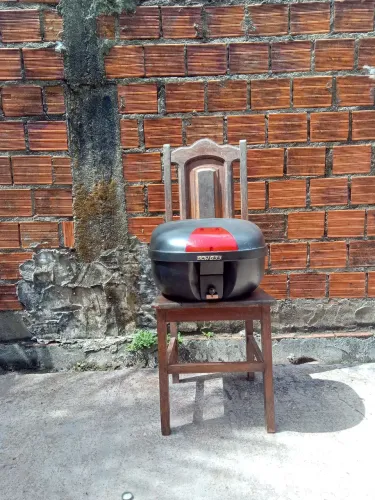 vendo um bagageiro bau