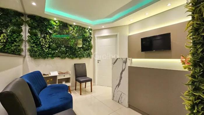 Sala Comercial para Venda em Florianópolis, Saco Grande, 1 banheiro, 2 vagas