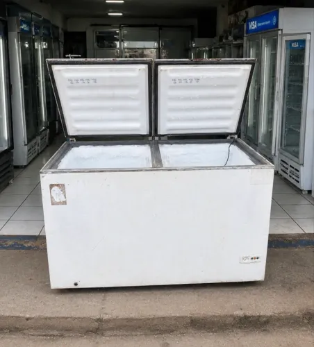 Freezer horizontal cônsul 500L 