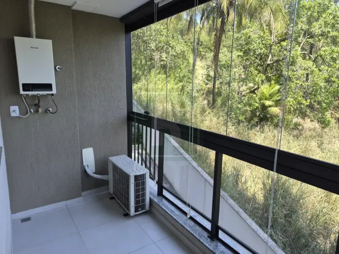 Apartamento para Locação em Niterói, Ingá, 1 dormitório, 1 banheiro, 1 vaga