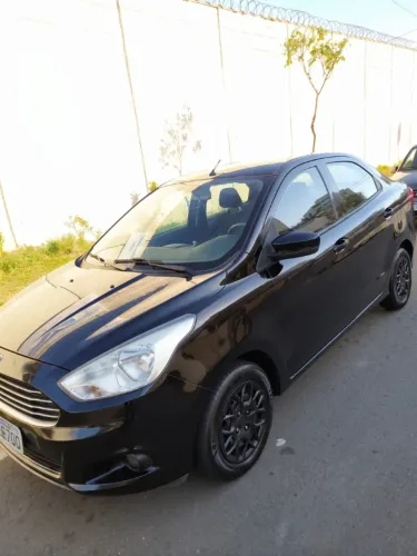 Ford KA+ Sedan 1.5 16V Flex 4P 2015