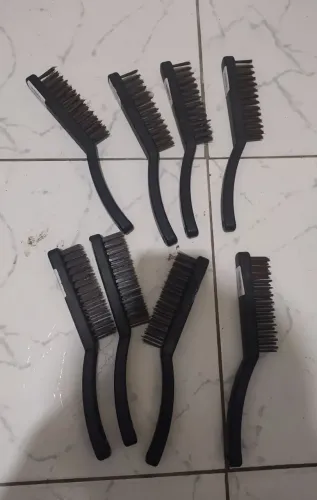 30 Escovas de aço 3 fileiras em promoção