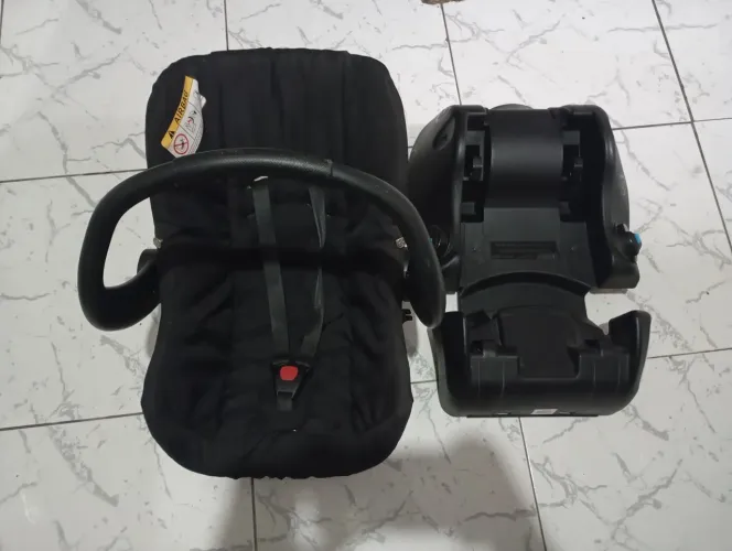 Bebê Conforto Preto Semi novo