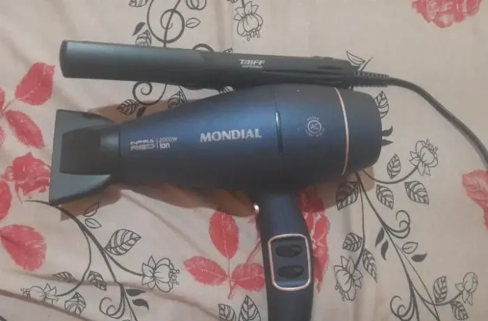 Chapinha + Secador Semino novo vendo só ser for os 2
