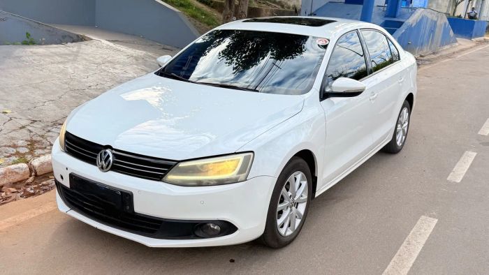 Imagem de Volkswagen Jetta Comfortline 2.0 T.flex 8V 4P Tipt. 2012