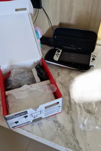 Nintendo switch OLED desbloqueado novíssimo